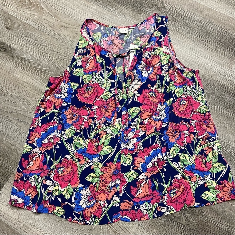 Gap Floral Tie Front Sleeveless Top Size Medium NEW